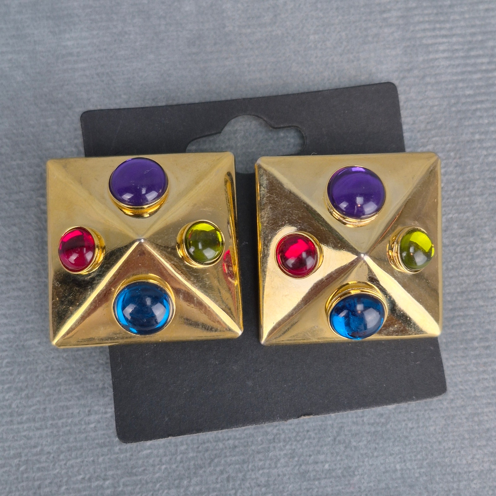 Trifari Tm Vintage 80s Cabochon Gripoix Pyramid Clip-On Earrings Multicolor Rare